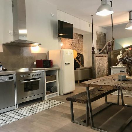 Ferienwohnung Le Loft Des Antiquaires, LʼIsle-sur-la-Sorgue Exterior foto
