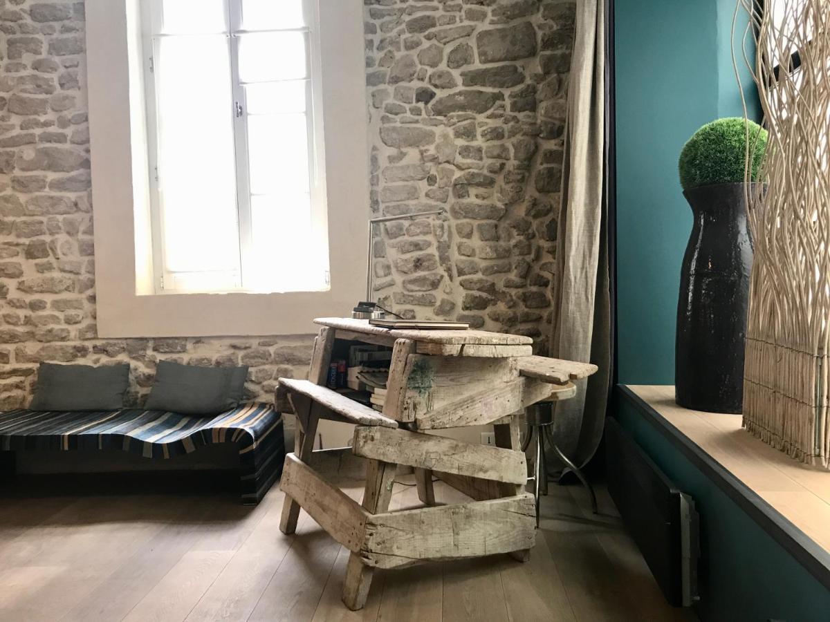 Ferienwohnung Le Loft Des Antiquaires, LʼIsle-sur-la-Sorgue Exterior foto