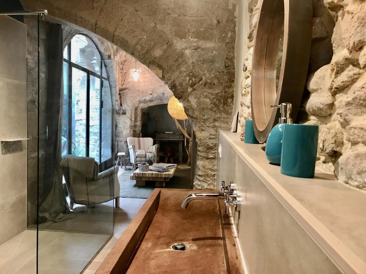 Ferienwohnung Le Loft Des Antiquaires, LʼIsle-sur-la-Sorgue Exterior foto